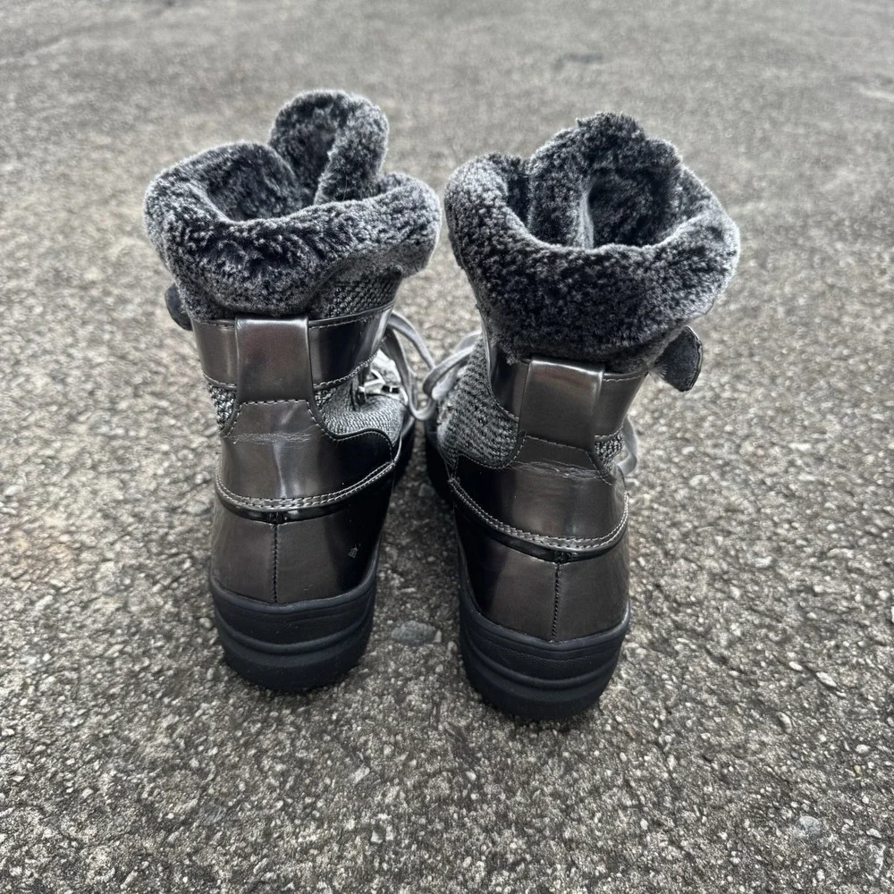 Anne Klein Gallup Sport Metallic Silver 7.5 M Winter Boot Faux Fur Lined